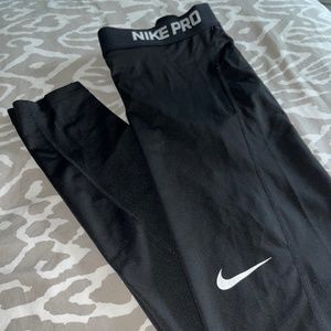 Black Nike Pro Leggings